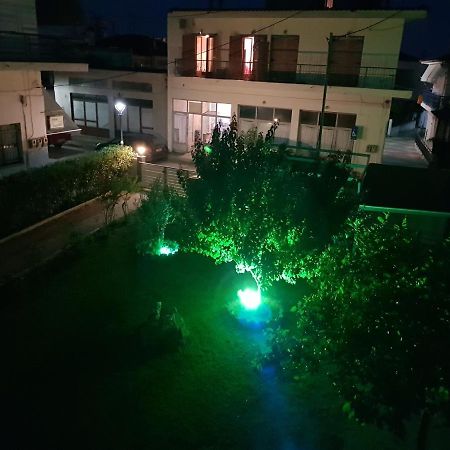 Magdalinos Apartments Νέα Σκιώνη Εξωτερικό φωτογραφία