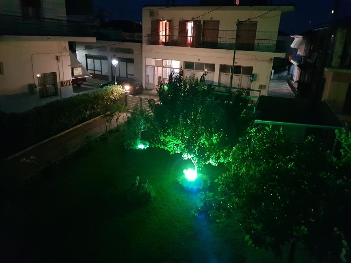 Magdalinos Apartments Νέα Σκιώνη Εξωτερικό φωτογραφία
